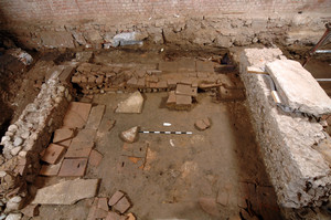 Museo Diocesano, sottoscala del Duomo: resti di abitazioni precedenti la creazione del portico di ingresso alla cattedrale paleocristiana. © Soprintendenza per i Beni Archeologici del Piemonte e del Museo Antichità Egizie.