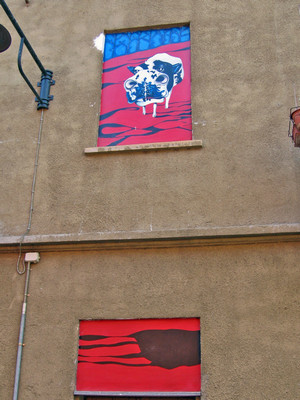Angelo Barile, Opere murali, facciata in via Ceres 11. Fotografia di Alessandro Vivanti, 2011 © MuseoTorino