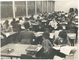 Nuovo edificio della Biblioteca civica, sala di lettura, post 1960. Biblioteca civica Centrale © Biblioteche civiche torinesi