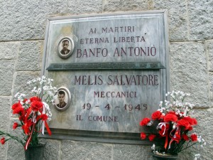 Lapide dedicata ad Antonio Banfo e Salvatore Melis