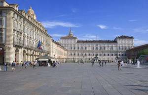 Palazzo Reale e porticato di piazza Castello. Fotografia di Bruna Biamino, 2010. © MuseoTorino