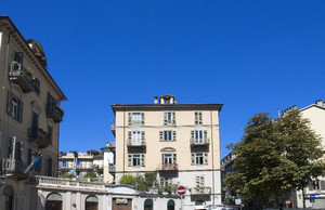 Largo Saluzzo a San Salvario. Fotografia di Bruna Biamino, 2010. © MuseoTorino.