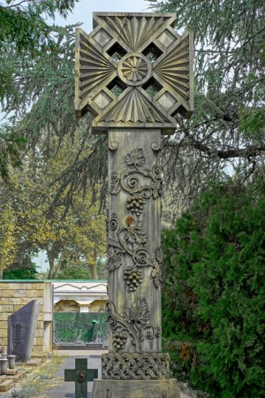 04n Giovanni Chevalley (1868-1954), Tomba famiglia Battistini (B 583). Fotografia di Roberto Cortese, 2018