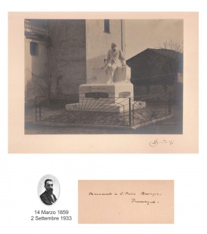 Leonardo Bistolfi, Monumento a Vittorio Bersezio. Peveragno. Fotografia (autografata dallo scultore) di Corrado Ricci (1858 - 1934), stampa di P. Carlevaris, Torino. © MuseoTorino