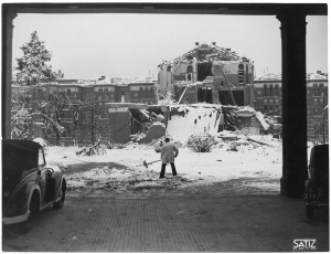 Orbassano (Torino). Opera Pia Sanatorio S. Luigi Gonzaga. Effetti prodotti dal bombardamento dell'incursione aerea del 20-21 novembre 1942. UPA 2065_9B05-43. © Archivio Storico della Città di Torino