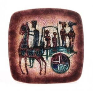 Del Campo, centrotavola in rame decorato con smalti policromi (collezione privata)