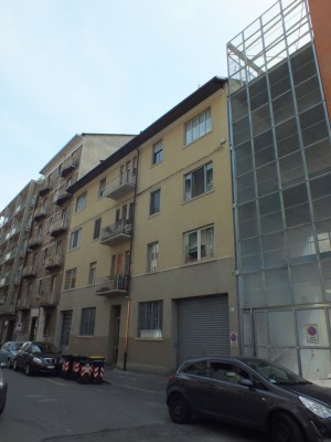 Edificio in via Broni 7