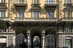 Palazzo Rossi di Montelera, Casa Martini e Rossi