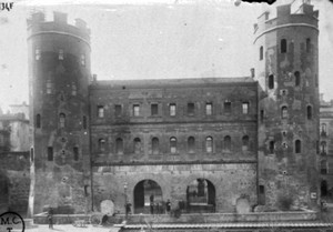 La Porta Palatina dopo il restauro di Alfredo D’Andrade, © Soprintendenza per i Beni Archeologici del Piemonte e del Museo Antichità Egizie