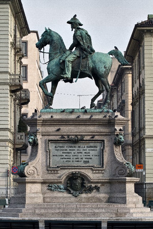 Stanislao Grimaldi, Monumento ad Alfonso Ferrero della Marmora (4), 1881-1891. Fotografia di Mattia Boero, 2010. © MuseoTorino.