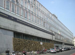 Sede RAI già  Distretto Militare Caserma Giuseppe Arimondi Via Verdi 16. Fotografia di Daniele Trivella, 2013