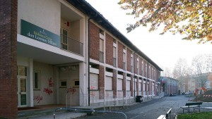 Scuola elementare, Falchera. Fotografia di Luca Davico, 2015