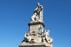 Giovanni Duprè, Monumento a Camillo Benso Conte di Cavour (gruppo scultoreo), 1865-1873. Fotografia di Fabrizia Di Rovasenda, 2010. © MuseoTorino. 