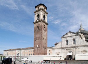 Piazza San Giovanni, Duomo. Fotografia di Nicole Mulassano, 2015