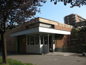 Piscina coperta in via Sospello