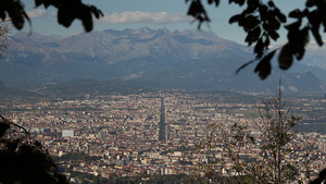 Veduta di corso Francia dalla Basilica di Superga. Fotografia di Paolo Mussat Sartor e Paolo Pellion di Persano, 2010. © MuseoTorino