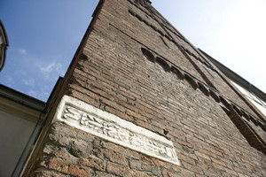 Il campanile di Sant’Andrea (dettaglio). Fotografia di Marco Saroldi, 2010. © MuseoTorino.