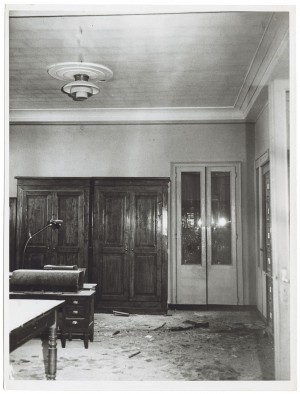 Palazzo AEM, s.l. Effetti prodotti dai bombardamenti dell’incursione aerea dell’11-12 gennaio 1941. UPA 1073D_9A03-32. © Archivio Storico della Città di Torino