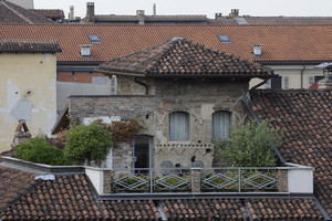 La torre medievale di casa del Pingone. Fotografia di Paolo Gonella, 2010. © MuseoTorino.