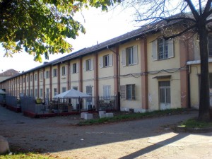 Ex Caserma La Marmora, sede Centro incontro Circoscrizione 3. Fotografia di Angela Caterini, 2015