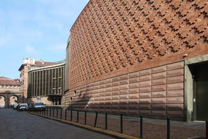 Teatro Regio (retro). Fotografia di Fabrizia Di Rovasenda, 2010. © MuseoTorino