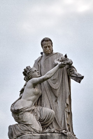 Giovanni Duprè, Monumento a Camillo Benso Conte di Cavour (particolare di Cavour e dell’Italia), 1865-1873. Fotografia di Mattia Boero, 2010. © MuseoTorino. 