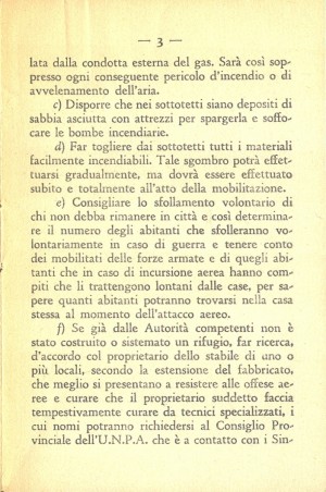Unione Nazionale Protezione Antiaerea. Norme per il capo fabbricato, pagina 3 di 8. ASCT, Miscellanea sicurezza pubblica 58. © Archivio Storico della Città di Torino