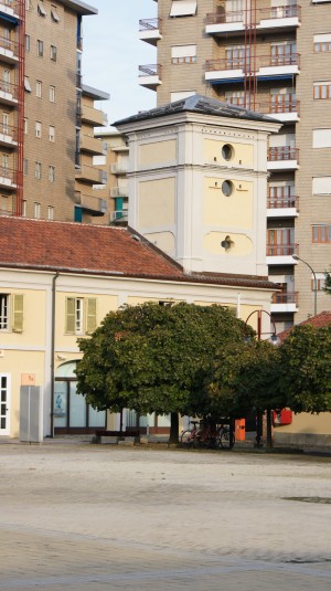 Torre colombaia posta all'angolo Est della cascina Giajone. Fotografia di Edoardo Vigo, 2012.