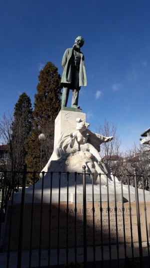 Luigi Contratti, Monumento a Galileo Ferraris, 1903. Fotografia, 2020