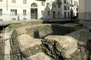 I resti della torre angolare romana presso il santuario della Consolata. Fotografia di Marco Saroldi, 2010. © MuseoTorino