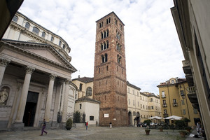 Il campanile di Sant’Andrea presso il Santuario della Consolata (1). Fotografia di Marco Saroldi, 2010. © MuseoTorino.