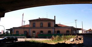 Stazione Torino-Dora della linea Torino-Milano, già Succursale di Porta Susa e Stazione Sussidiaria della linea Torino-Novara