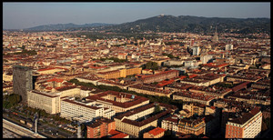 Panoramica del centro cittadino dal futuro grattacielo Intesa Sanpaolo. Fotografia di Michele D’Ottavio, 2009. © MuseoTorino