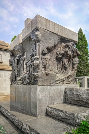 14n Celestino Fumagalli (1864-1941), Tomba della famiglia Emprin, 1912-1914 (B 357). Fotografia di Roberto Cortese, 2018