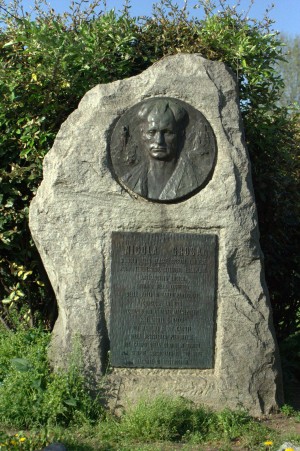 Monumento a Nicola Grosa