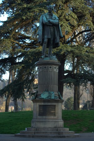 Monumento a Massimo D'Azeglio. Fotografia di Giuseppe Caiafa, 2011