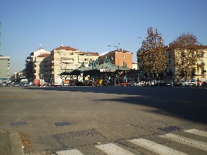 La tettoia del mercato coperto. Fotografia di Giuseppe Beraudo, 2010.