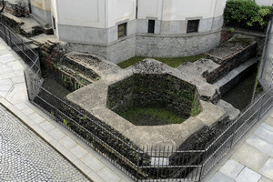 I resti della torre angolare romana presso il santuario della Consolata. Fotografia di Paolo Gonella, 2010. © MuseoTorino