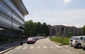 Campus Einaudi, lungo Dora, a sinistra giardino Pozzo. Fotografia di Angela Caterini, 2017
