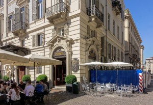 Farmacia del Cambio, caffè-ristorante, ex Farmacia Bestente già Operti