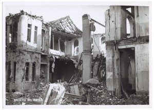 Corso Francesco Ferrucci 48, Ospedale Martini. Effetti prodotti dai bombardamenti dell'incursione aerea del 20-21 novembre 1942. UPA 2017D_9B04-51. © Archivio Storico della Città di Torino