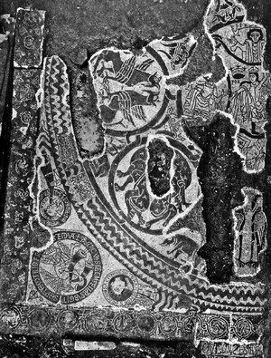 Mosaico di San Salvatore al momento della scoperta nel 1909. © Soprintendenza per i Beni Archeologici del Piemonte e del Museo Antichità Egizie