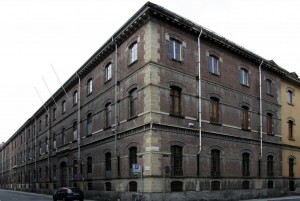 Ex caserma Ettore De Sonnaz. Fronte su via Revel angolo via Avogadro. Fotografia di Caterina Franchini.
