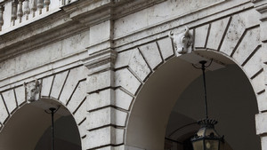 Palazzo di Città (particolare arcate dei portici). Fotografia di Paolo Mussat Sartor e Paolo Pellion di Persano, 2010. © MuseoTorino