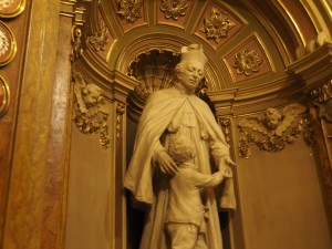 Interno della Chiesa dei Santi Vincenzo de’ Paoli e Antonio Abate. Fotografia di Maria Paola Soffiantino, 2018