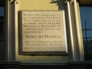 Lapide dedicata alla messa in musica dell'Inno di Mameli. Fotografia di Elena Francisetti, 2010. © MuseoTorino