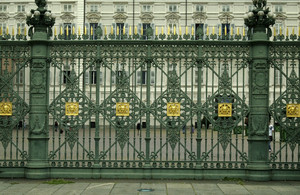 I cancelli di Palazzo Reale. Fotografia di Dario Lanzardo, 2010. © MuseoTorino.