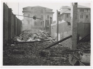 Via Susa 38 ang. Via Goffredo Casalis. Effetti prodotti dai bombardamenti dell'incursione aerea del 20-21 novembre 1942. UPA 1976_9B04-06. © Archivio Storico della Città di Torino