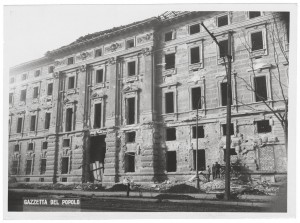 Corso Vinzaglio 1. Scuola di guerra. Effetti prodotti dal bombardamento dell'incursione aerea del 28 novembre 1942. UPA 2202_9B06-53. © Archivio Storico della Città di Torino