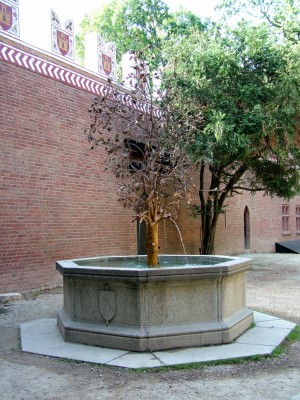 Fontana del melograno